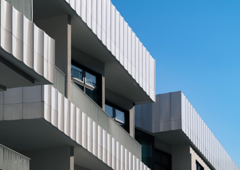 Photo Facades with breathable buildings